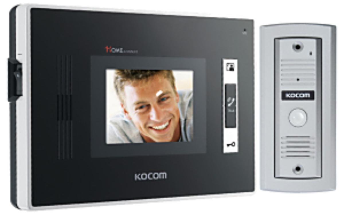 Kocom 2 wire Intercom Kit, 3.5" Monitor with Door Station and Power Supply
